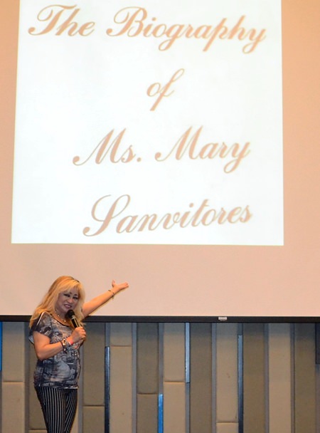 Mary Sanvictores uses a video to present her biography before entertaining her PCEC audience with several songs showing her versatility as a singer, especially in showing how she won awards with her impression of Tina Turner.