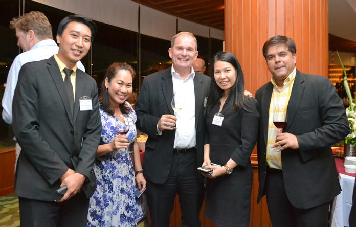 (L to R) Nathakorn Thumsawat, Nova Platinum Hotel, Urai Patenya, Robert Rijnders, senior vice president of operations and general manager for Onyx Hospitality Group’s eastern region, Dueanpen Poolsukkho, Director, Sales & Marketing, and Tony Malhotra Director of Operations of Pattaya Mail.