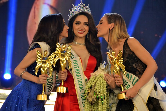 Vietnamese Transgender Beauty Wins Miss International Queen Pattaya Mail 