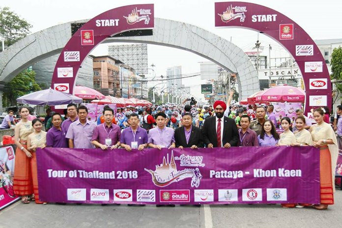 Chonburi governor Pakaratorn Tienchai, along with top officials, join the opening ceremony of the Princess Maha Chakri Sirindhorn’s Cup Tour of Thailand 2018, in honor of her 63rd birthday, Sunday, April 1 in Pattaya. 