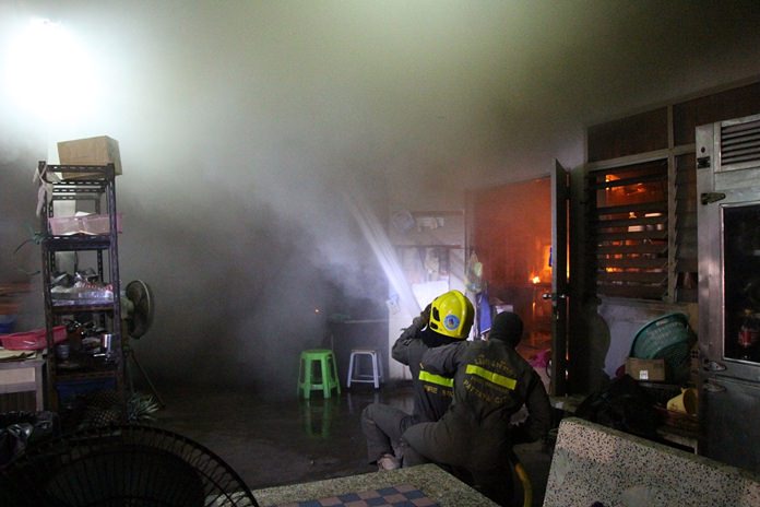 One person was hurt when fire broke out at the Green Tree restaurant in North Pattaya.