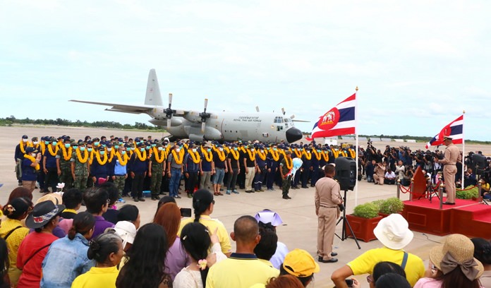 Thai Navy SEALs received a hero’s welcome as they returned to their Sattahip base after the successful rescue of a youth football team from a cave near Chiang Rai.