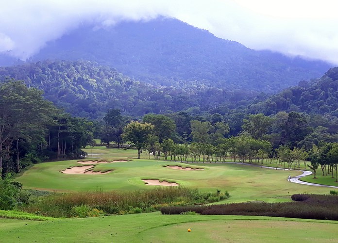 Chatrium Soi Dao Golf Resort in Chantaburi.