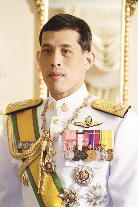 All hail His Majesty King Maha Vajiralongkorn Bodindradebayavarangkun! Long Live the King!
