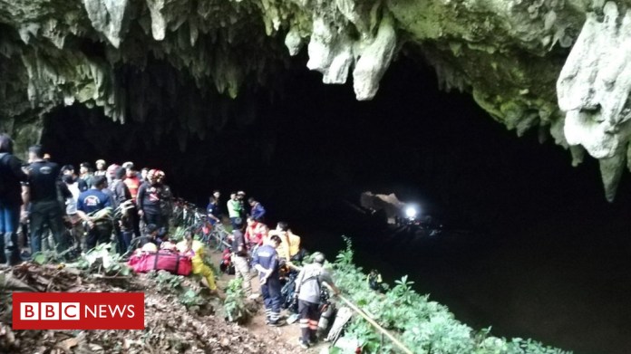 Attention has been trained on divers working to free the youth football team from the cave due to the high level of difficulty associated with the dive.