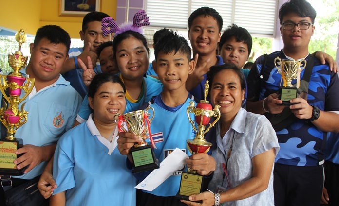 The blue team also won several trophies.