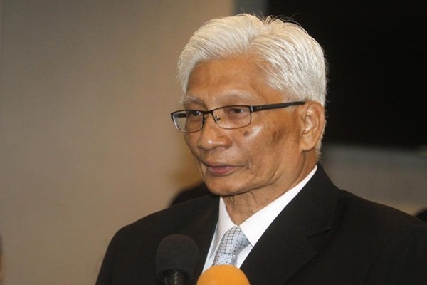 Suwaphan Tanyuwatthana.