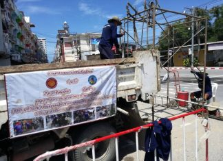 Inmates clean Pattaya sewers