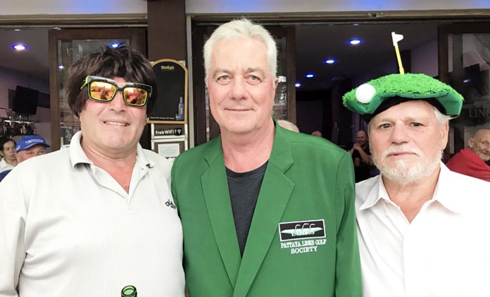 Colin Smith (centre) with Frank Carnovale (left) and Bryan Barrell (right).