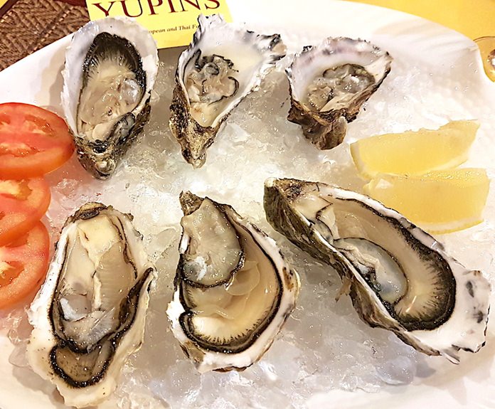 Fines De Claires Oysters at Yupins.