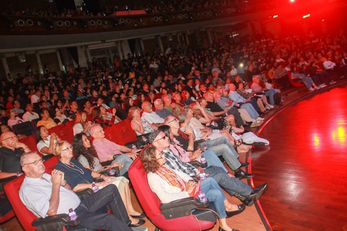 Alcazar Theater was filled with Carabao fans.