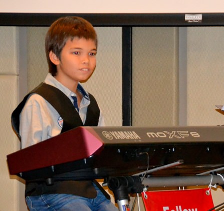 Pattaya’s child prodigy 11 year old Ben Rudolf plays some of his own compositions and from other composers to the delight of his PCEC audience.