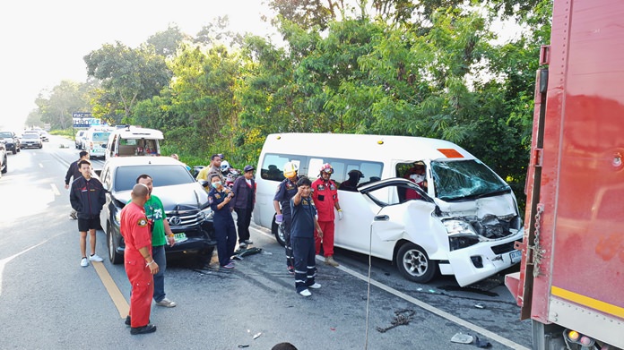 A van-full of Sattahip schoolchildren escaped injury when their school bus was sandwiched in a three-car pileup in Sattahip.