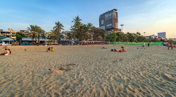 Tourists are loving rebuilt Pattaya Beach. (Photo by Bob James)