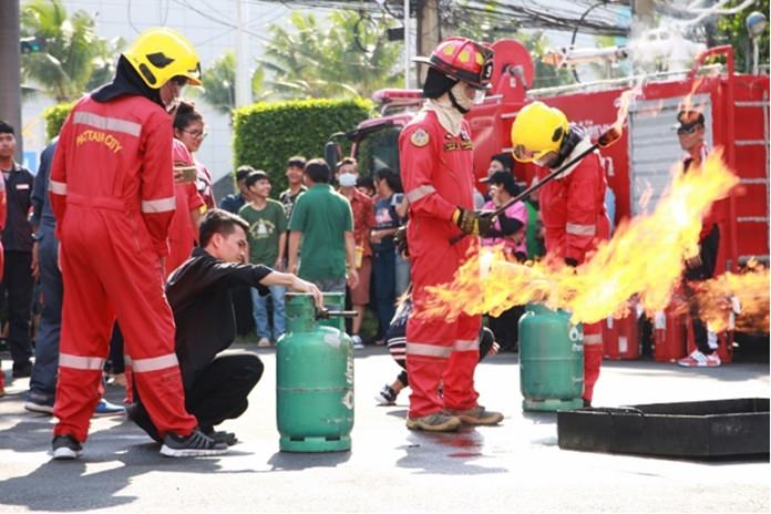 The Fire Services Department conducted live fire training at the Thai Garden Resort.
