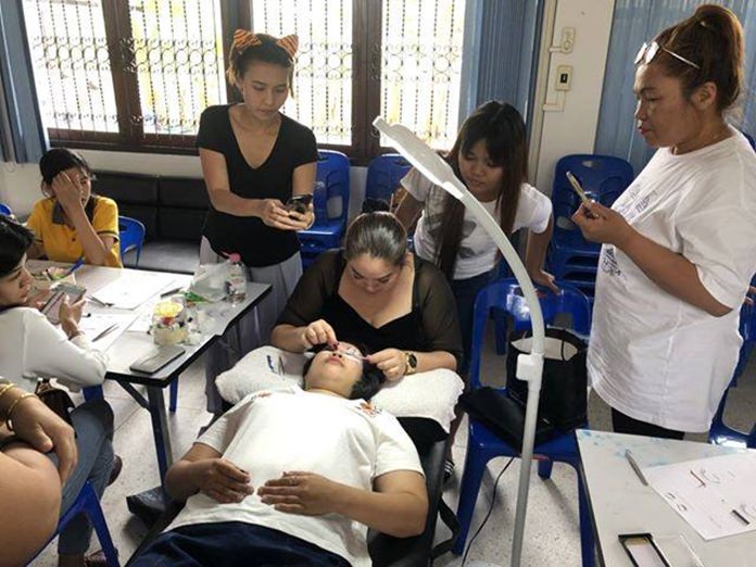 Pattaya will offer free vocational training courses in massage, cooking, handicrafts and more throughout 2019.