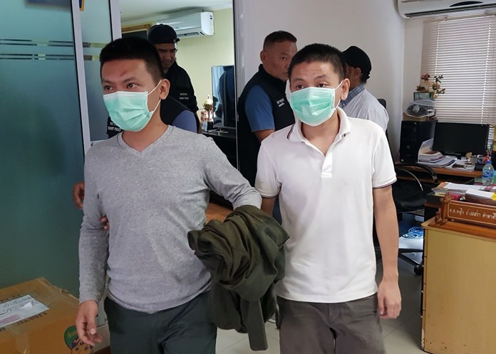 Taiwan national Chen Hung Cheng, and Wang Fuhui of China were captured with 17 bogus cards, three computers, three cellphones and a magnetic strip data reader along with 15,000 baht cash.