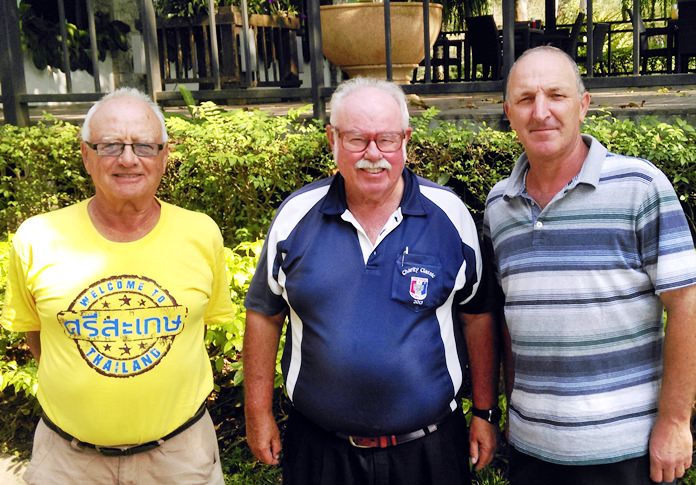 Rob Brown (right) and Jan Lovegreen (left) with Dave Richardson.