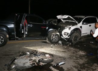 3 injured when truck hits opposing traffic in Sattahip