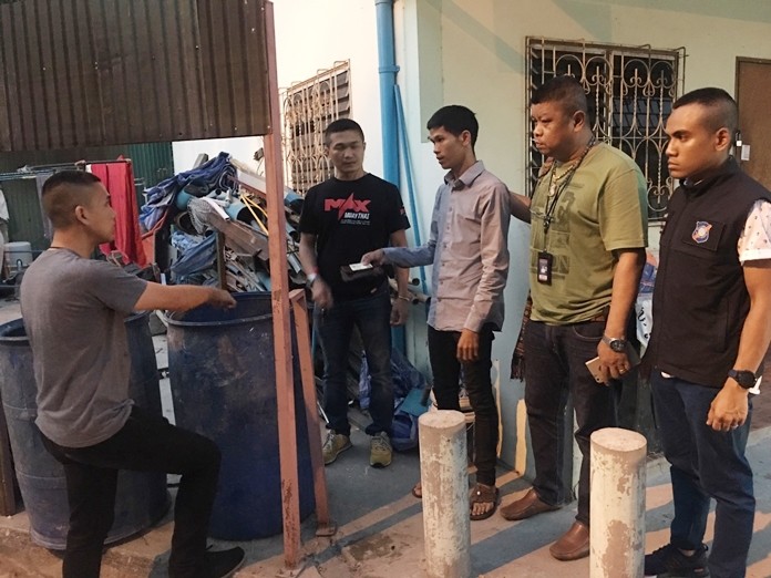Talang Thamnao (center) was taken into custody at his home in Phanat Nikhom District with the Belgian’s wallet, 100 euros and 1,500 baht.