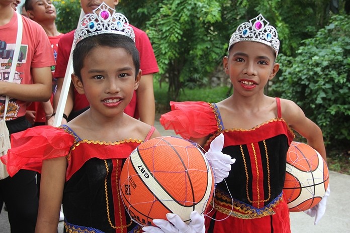 Wouldn’t be Thailand without some boys in drag.