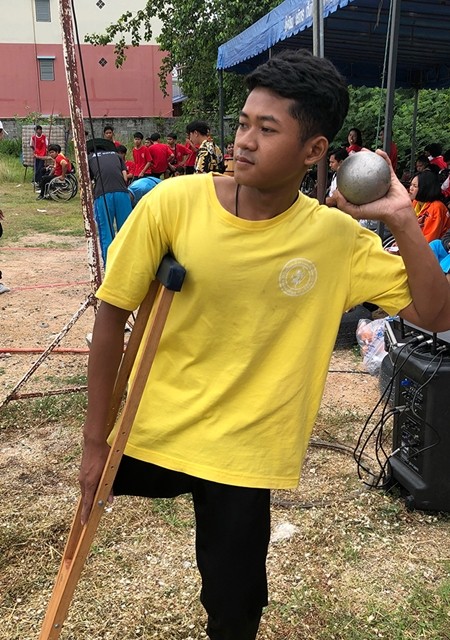 Careful not to fall forward.