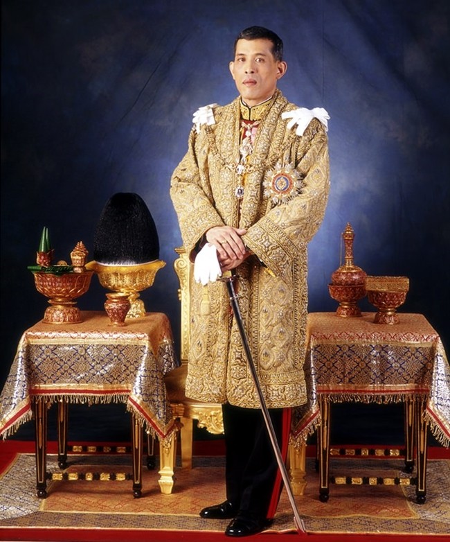 This year marks the 67th Royal Anniversary of the Birth of His Majesty King Maha Vajiralongkorn Phra Vajiraklaochaoyuhua, King Rama X. All of us at the Pattaya Mail Media Group would like to join the Kingdom of Thailand in humbly extending our loyal greetings and best wishes to His Majesty the King in celebration of the auspicious occasion of His Royal Birthday on July 28. Long Live His Majesty the King! A tribute to our beloved King begins on page 5. HM the King’s birthday is a national holiday. Since this year the holiday falls on a Sunday, banks, government offices and most business offices will close on Monday, July 29, in observance of this special day (Photo courtesy Bureau of the Royal Household)