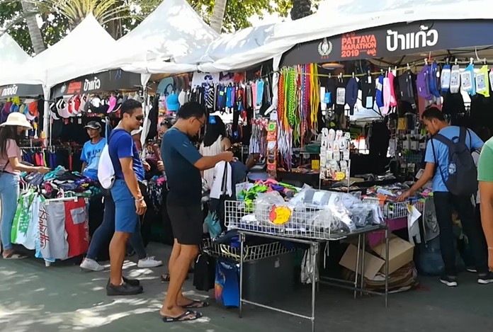 Business was brisk for sportswear vendors at this year’s Pattaya Marathon.