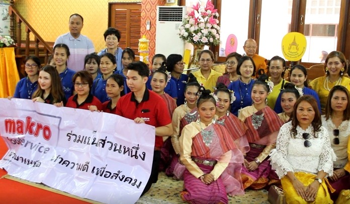 The Diana Garden Resort, led by Hotel Group Director Sopin Thappajug, donated Lent candles to three local temples, and dried food and rice to the Ban Kru Ja Foundation.