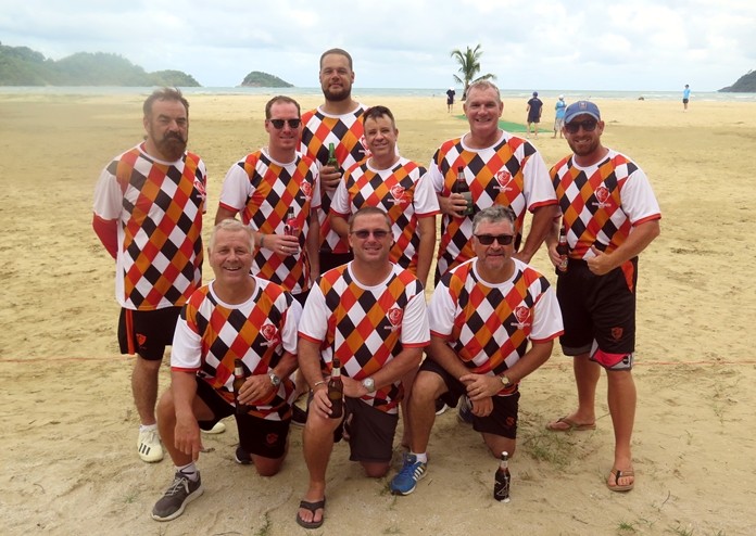 The Pattaya Cricket Club team members pose for a group photo in Koh Chang.