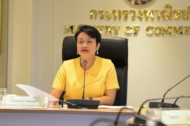 Phimchanok Wornkhornphorn, Director of the Office of Trade Policy and Strategy, Ministry of Commerce.