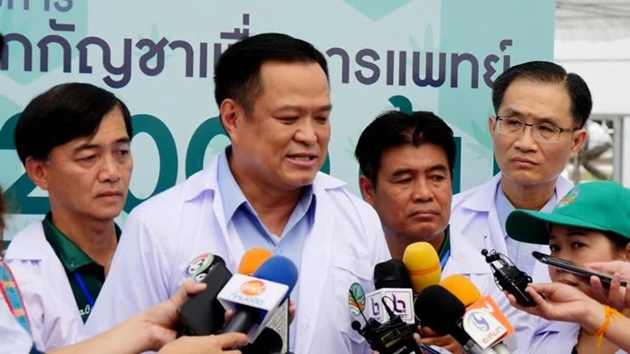 Anutin Charnvirakul, Minister of Public Health, talks to the media at Maejo University in Chiang Mai.