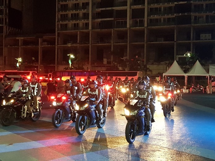 High ranking police dispatched 700 officers and volunteers from Bali Hai Pier in South Pattaya to step up safety precautions during the festival season.