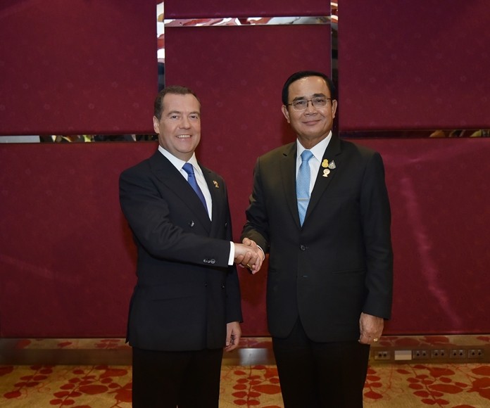 Gen Prayut Chan-o-cha greets Dmitry Medvedev the Prime Minister of Russia.