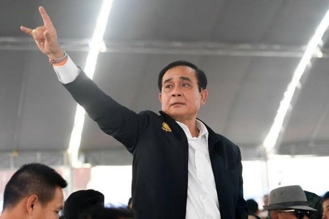 Prime Minister Prayuth Chan-ocha to deliver houses to Kanchanaburi residents.