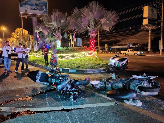 One motorcyclist was killed and another hurt when their bikes collided at the U-turn in front of Siam Makro South Pattaya.