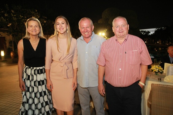 (From left) Andrea Bröhl, Linda Heil, Jan de Vaans and Mark Pulles.