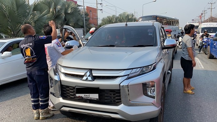 Kiatisak Promcharoen passed out behind the wheel of his Mitsubishi Triton, backing up traffic at the light for more than a kilometer.