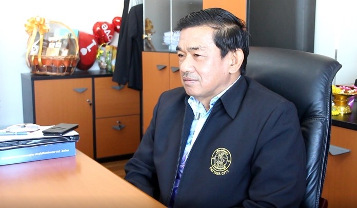 Deputy Mayor Manote Nongyai