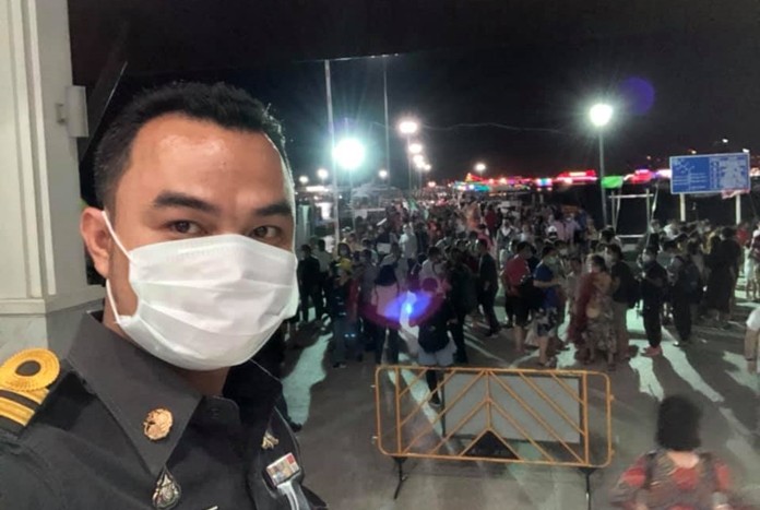 Although only 12 cases of the coronavirus have been reported in Thailand – none in Pattaya – some locals and tourists are masking up.