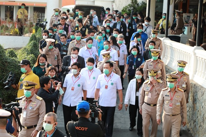 Health Minister Anutin Charnvirakul leads an entourage of officials to visit the 138 stressed-out Thai people under quarantine who’ve returned from the epicenter of China’s coronavirus zone.