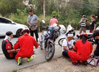 Wrong-way motorcyclist injures 2 in Sattahip