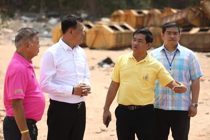 Deputy Mayor Manote Nongyai and Pattaya officials inspect the garage situation on Koh Larn - if there’s anything positive about the plunge in Chinese tourism to the tourist island, it could be because the break has given Pattaya a chance to resolve the island’s chronic garbage problem.