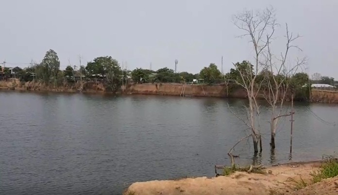 The subdistrict is home to two large, privately owned lakes with more than 300,000 cu. meters of water each.