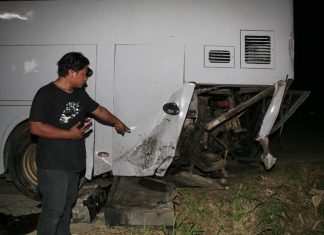 Tour bus rolls down Bang Saray hill into parked vehicles