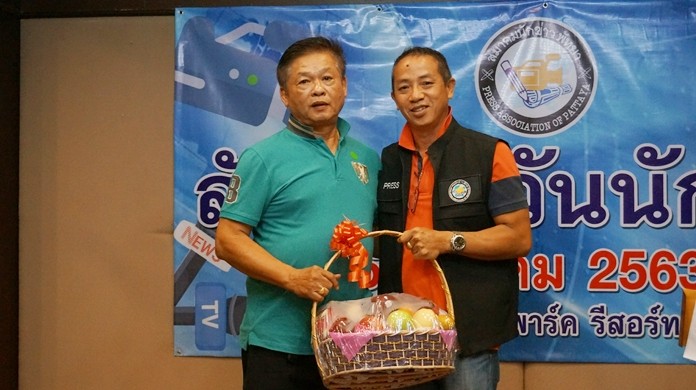 Sak Srichang and Samart Thongrod.