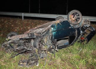 Pattaya Vocational college student dies in Bang Saray car wreck