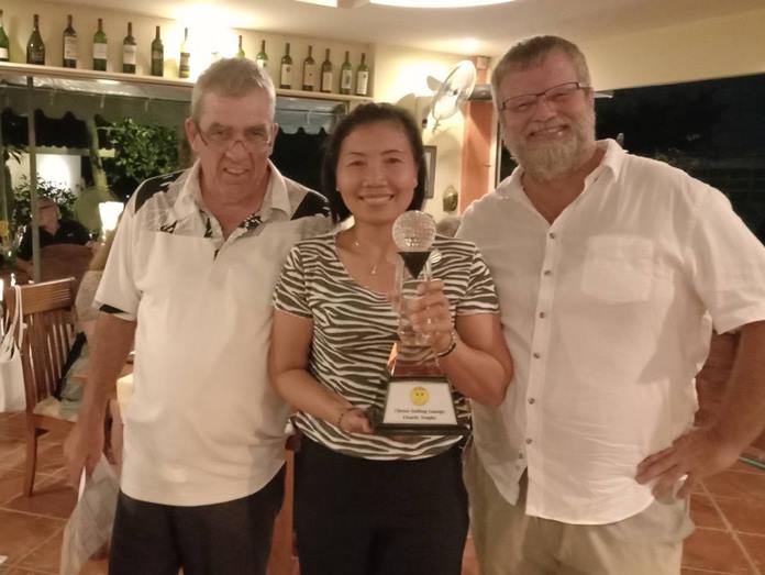 Tournament winner Chanhan Kwanthong hoists the Chrusi’s Golfing Lounge Charity Golf Tournament trophy. The annual event raised over 100,000 baht for Jesters Care For Kids, making this the 3rd straight time. 