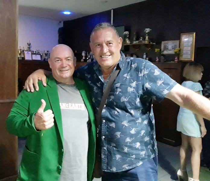 Winner C flight Mike Firkin with Phil Davies.