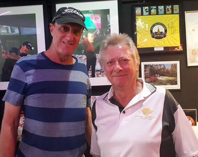 (L to R) Buffalo Bill Steinmann & winner Kissy Buchanan.